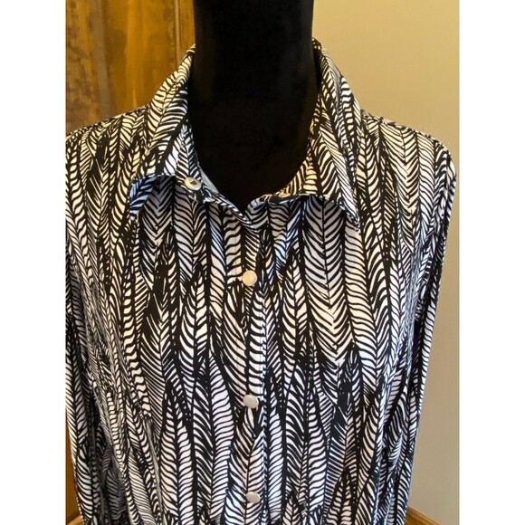 Catherine’s Blouse Long Top or Short Dress Plus Sz 1X Black & White Long Sleeve - Picture 3 of 10